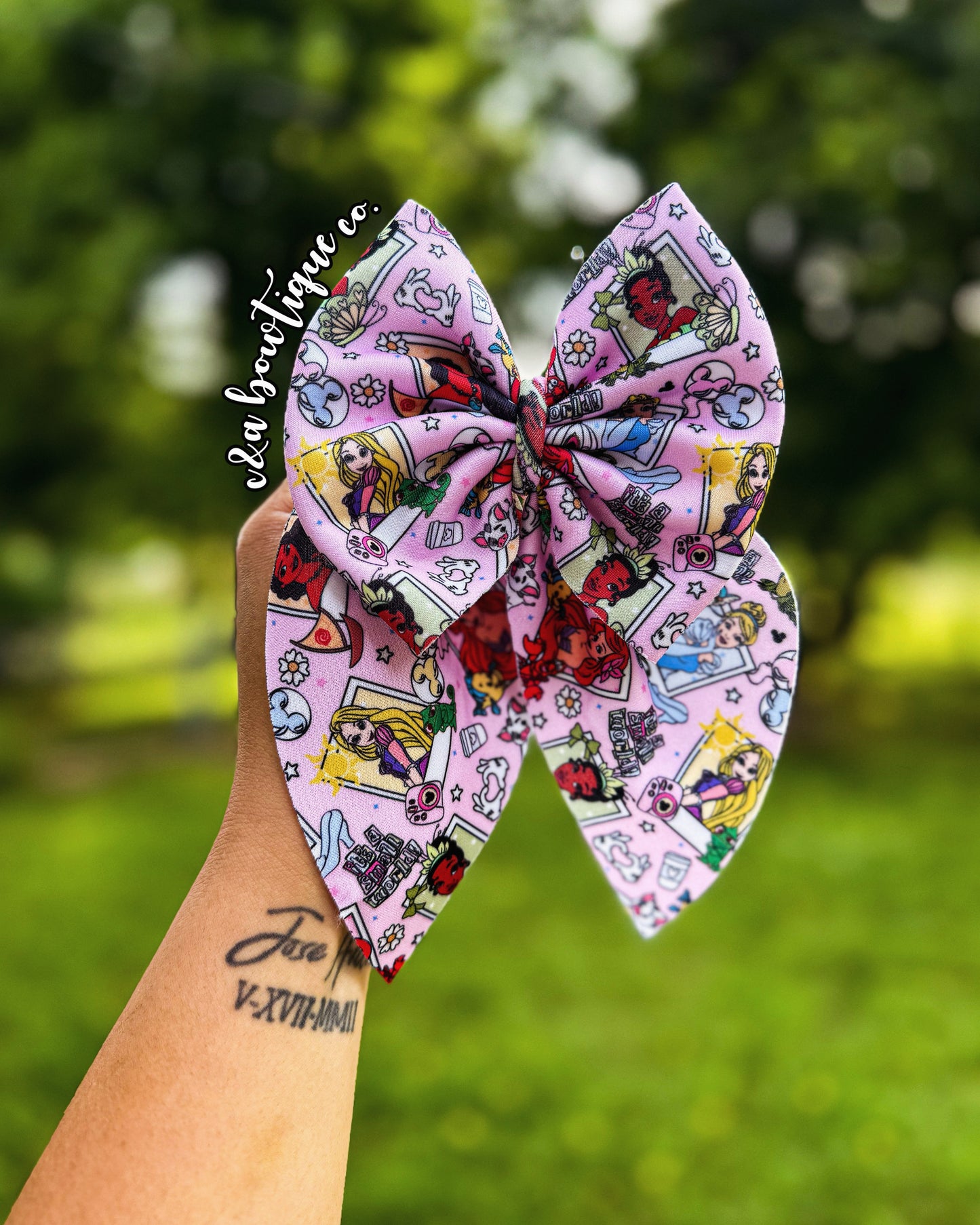 Travel to The 90s- Bows