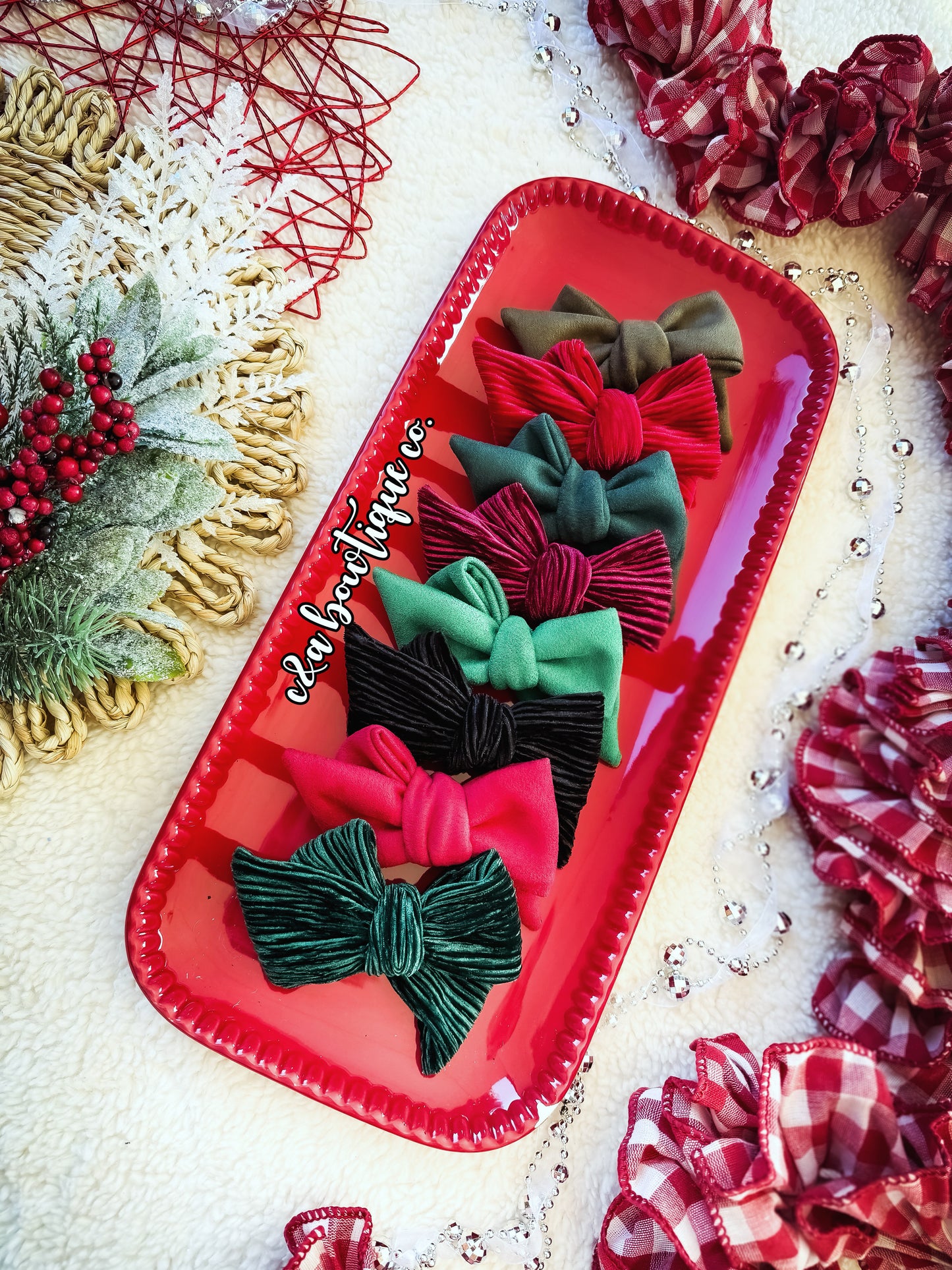 Under the Mistletoe - Bows