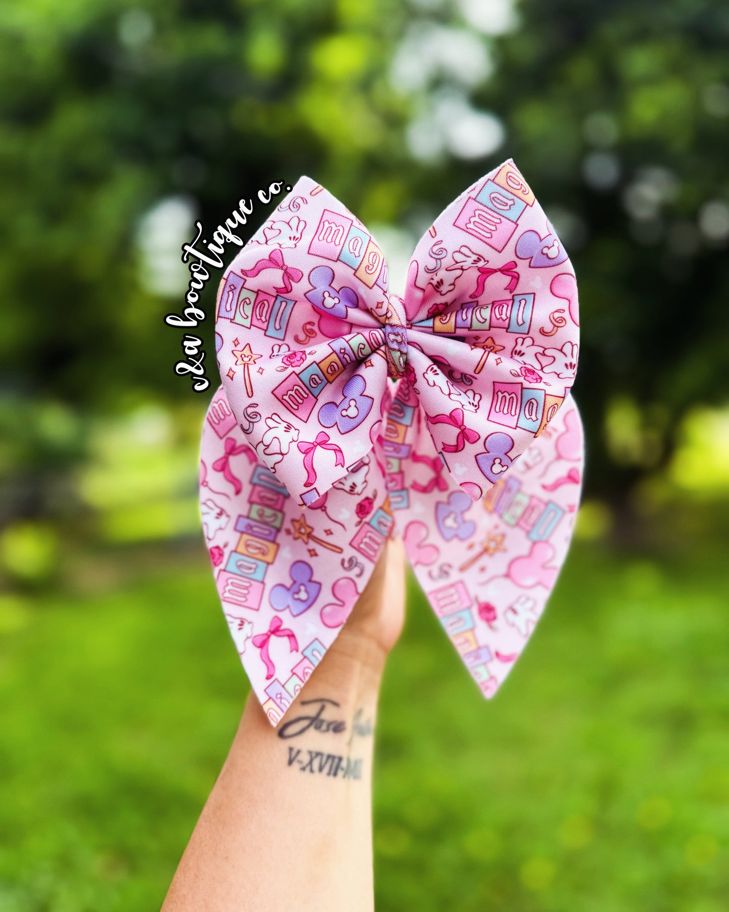Travel to The 90s- Bows