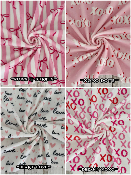 Love is in The Air - Bows