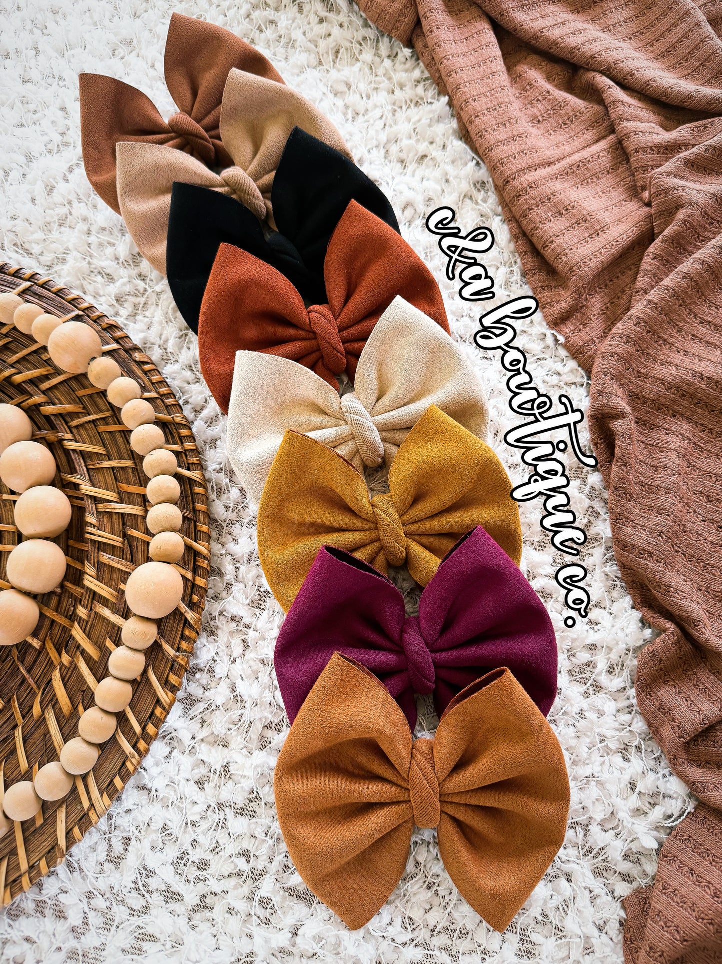 Suede- Bows